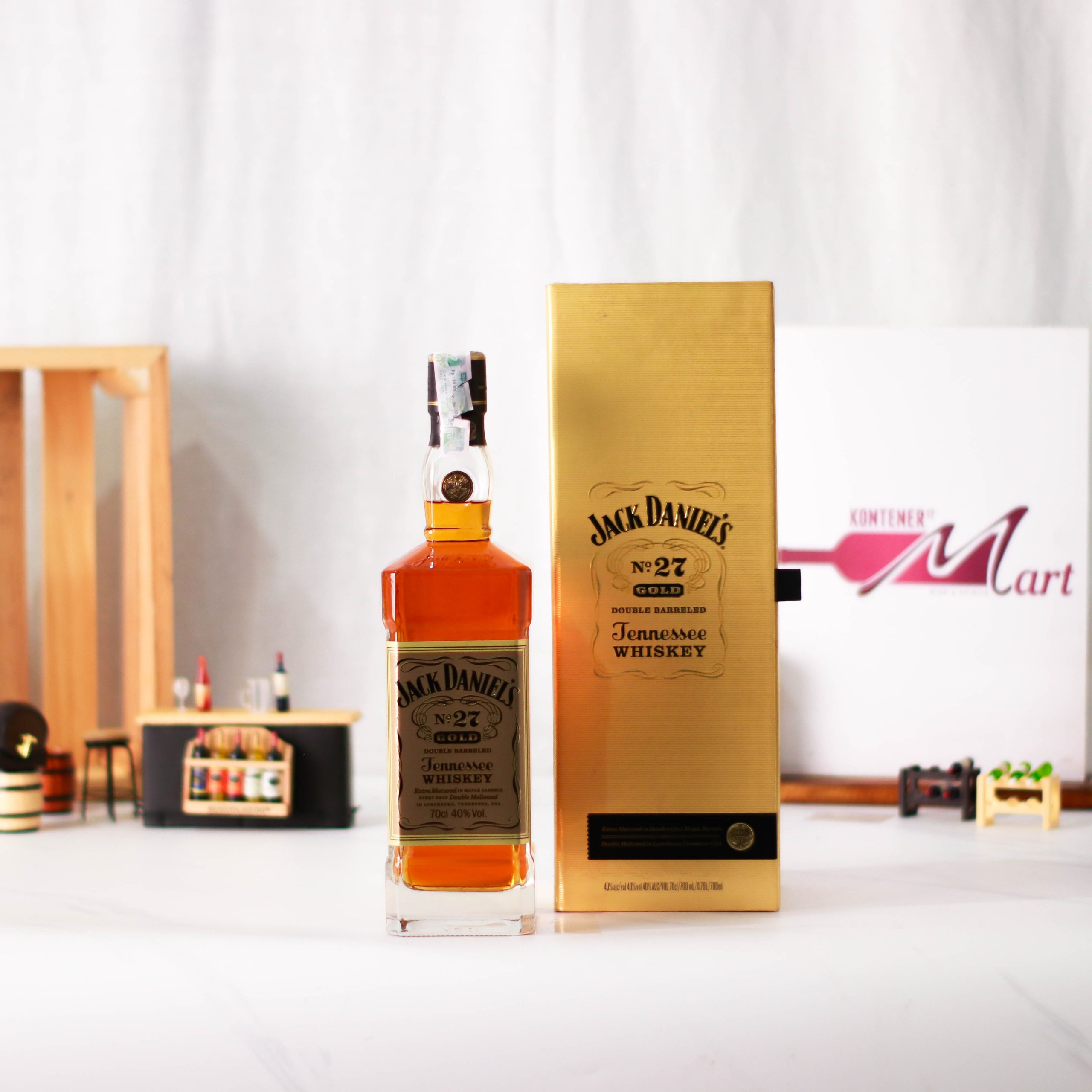 JACK-DANIEL-NO.27-GOLD-box-2-scaled-1.jpg Jack Daniel No. 27 Gold Tennessee Whiskey ( Double Barreled ) - Image 1