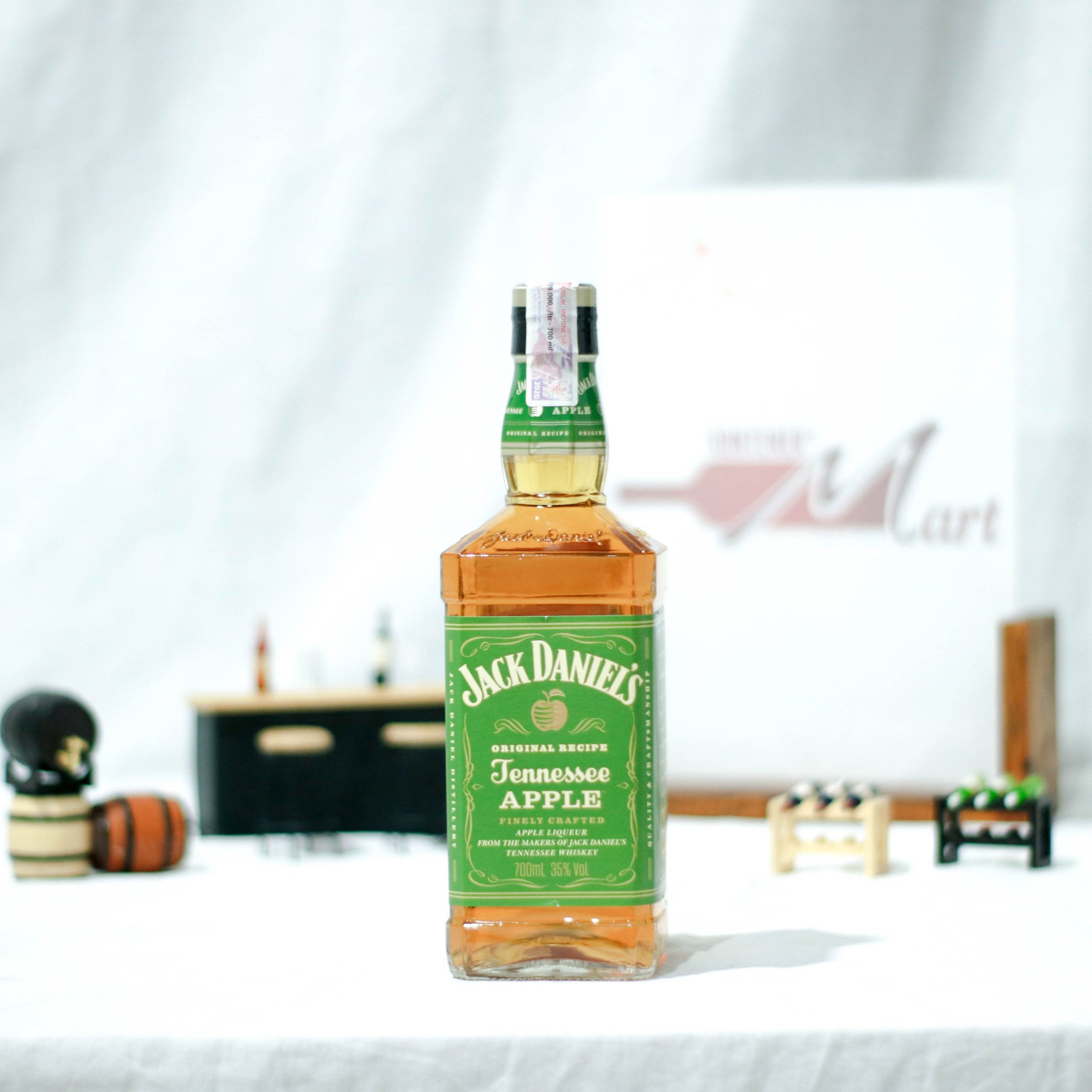 Jack-Daniels-Apple-scaled-1.jpg Jack Daniel Apple Tennessee - Image 1
